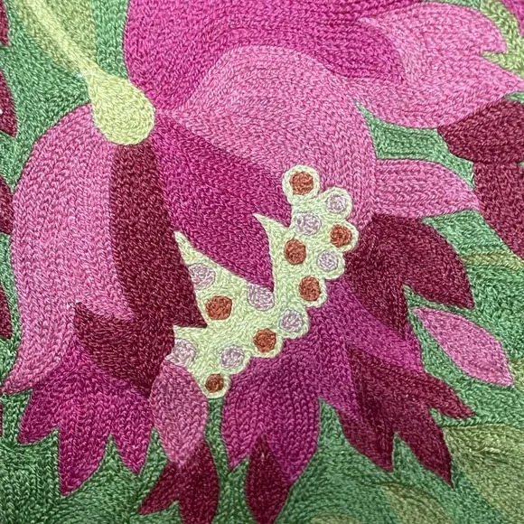 Crewel Embroidered Wool Wall Hanging or Rug- Floral Tapestry 2x3 made in India